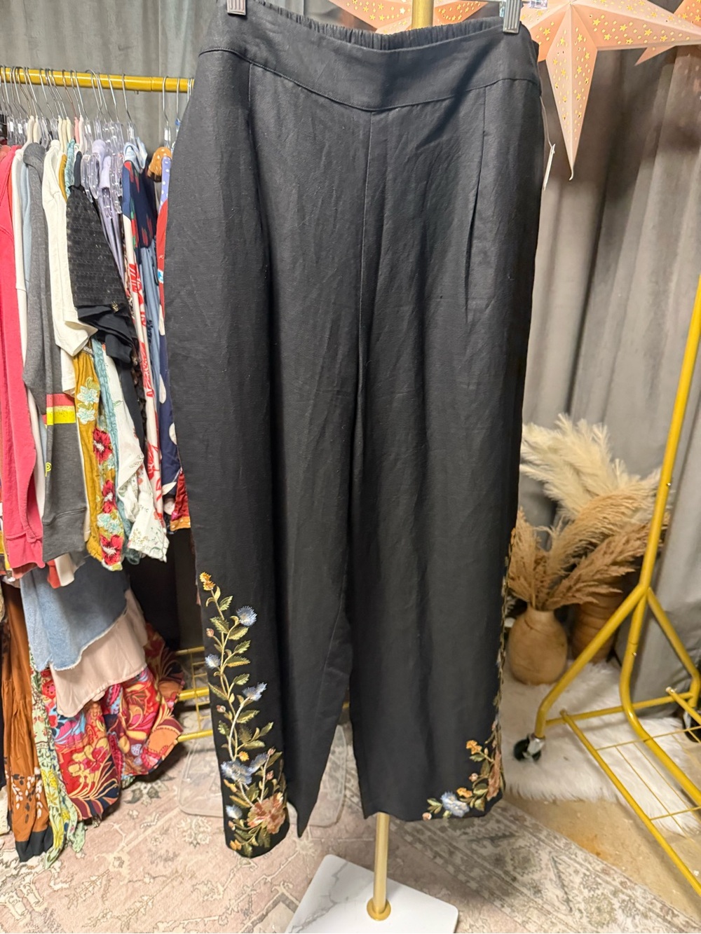 Anthropologie Ranna Gil Embroidered Floral Linen Wide Leg Pants - Picture 5 of 11